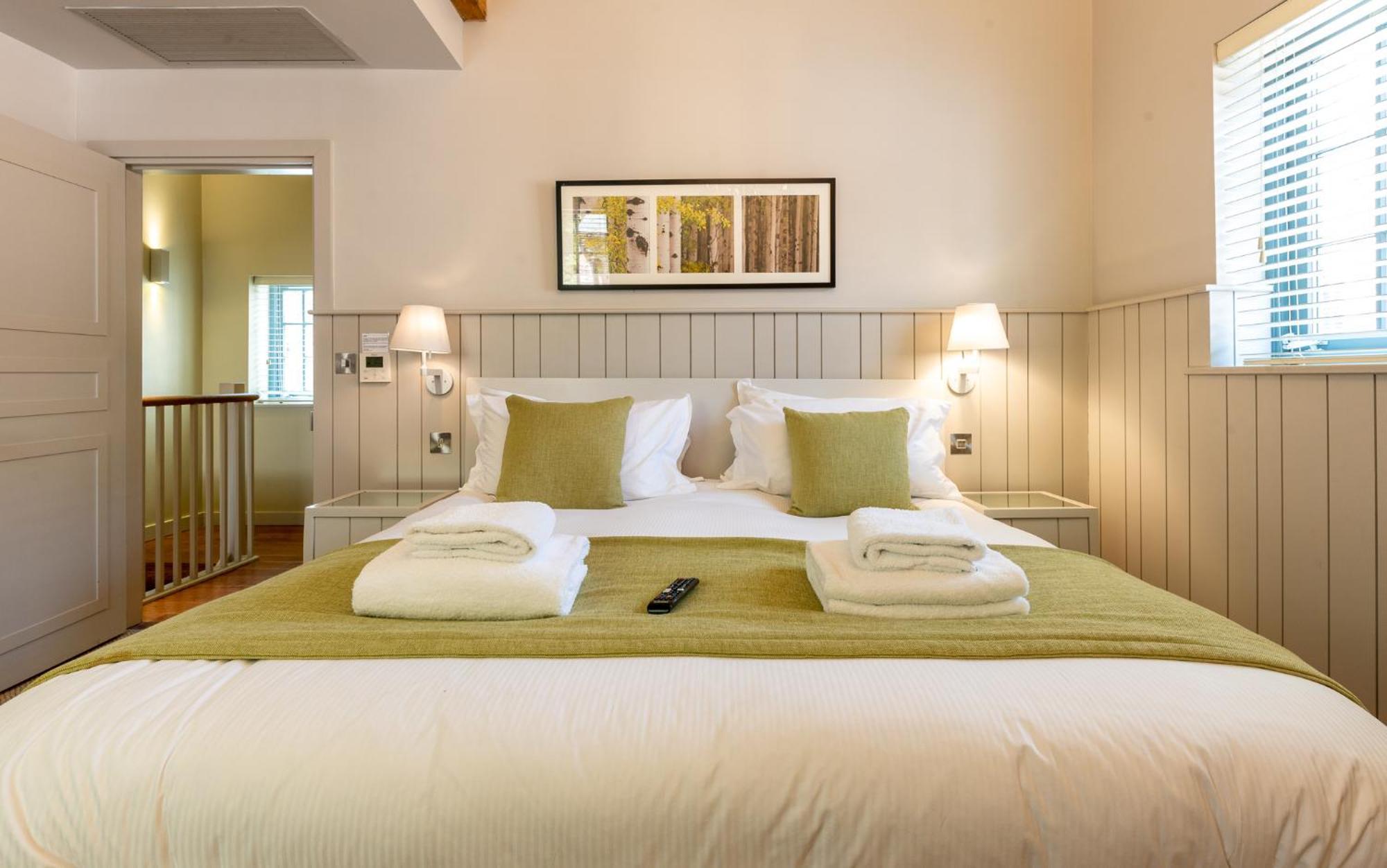 The Lawrance Luxury Aparthotel - York Eksteriør billede