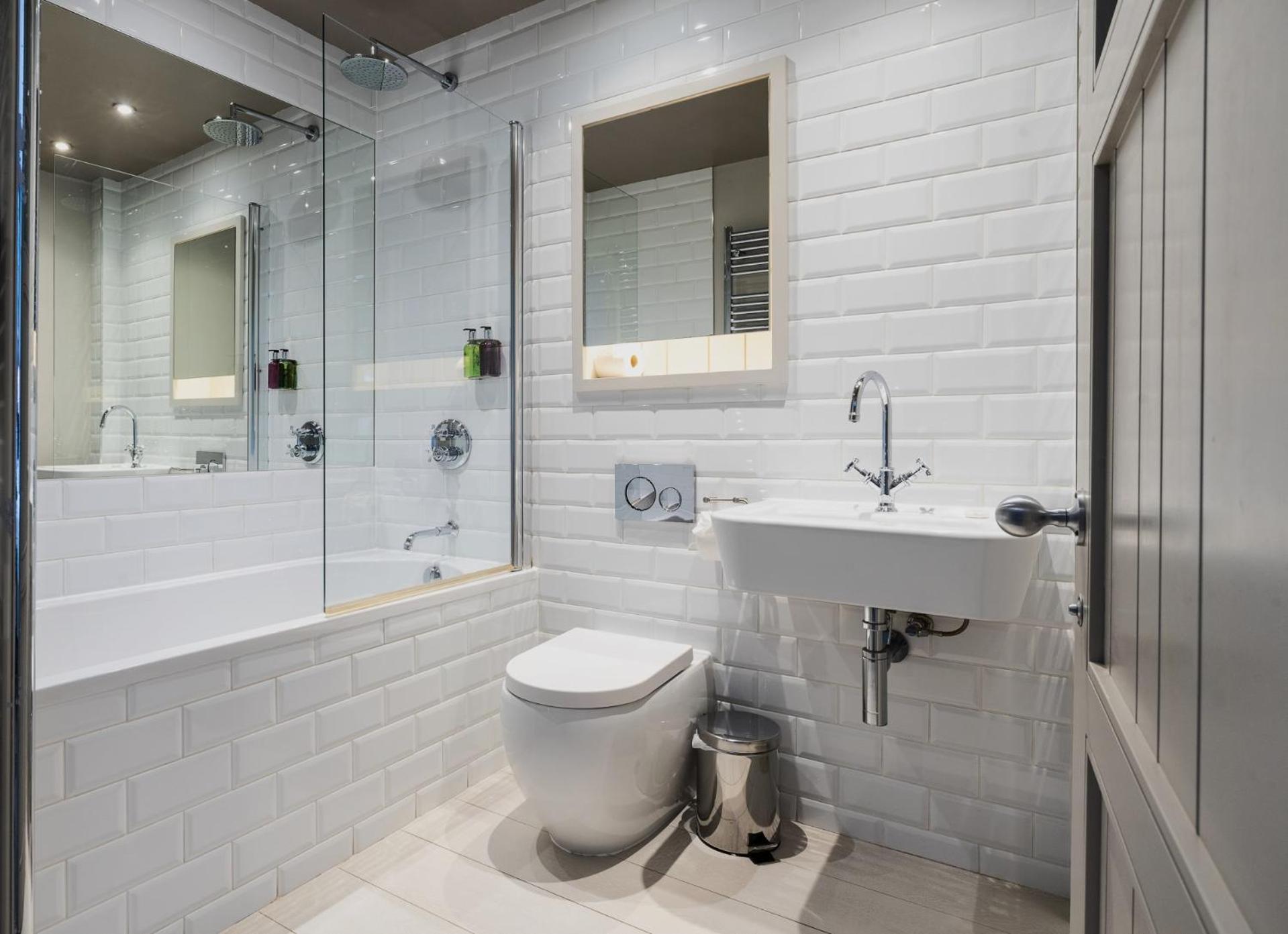 The Lawrance Luxury Aparthotel - York Eksteriør billede